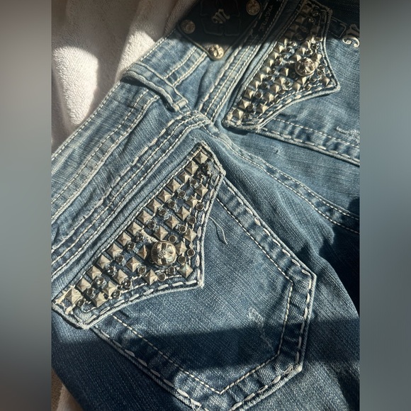 Miss Me Vintage Y2K Jean Shorts - Picture 3 of 9